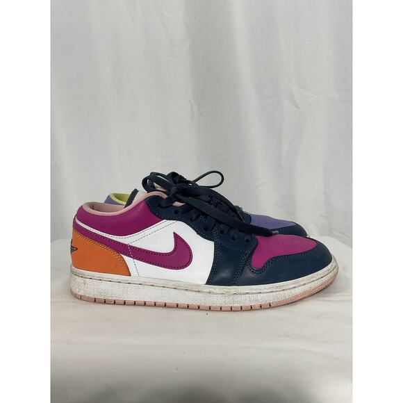 Jordan 'Air Jordan 1 Low Se' Purple Sneakers Size 9 - Picture 3 of 5